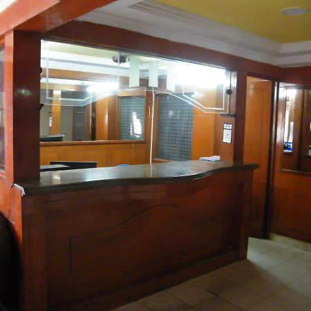The White House Residency Hotel Chennai Eksteriør billede