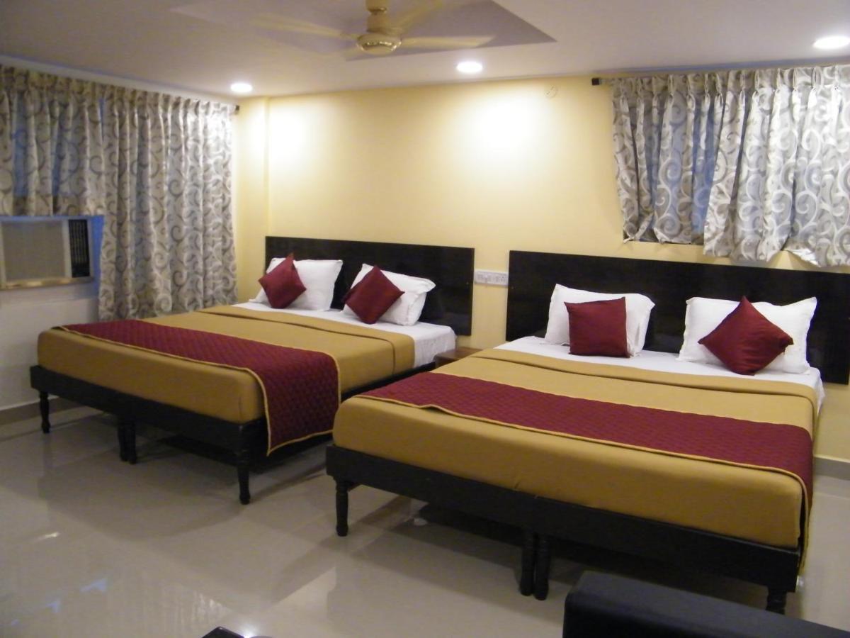 The White House Residency Hotel Chennai Eksteriør billede