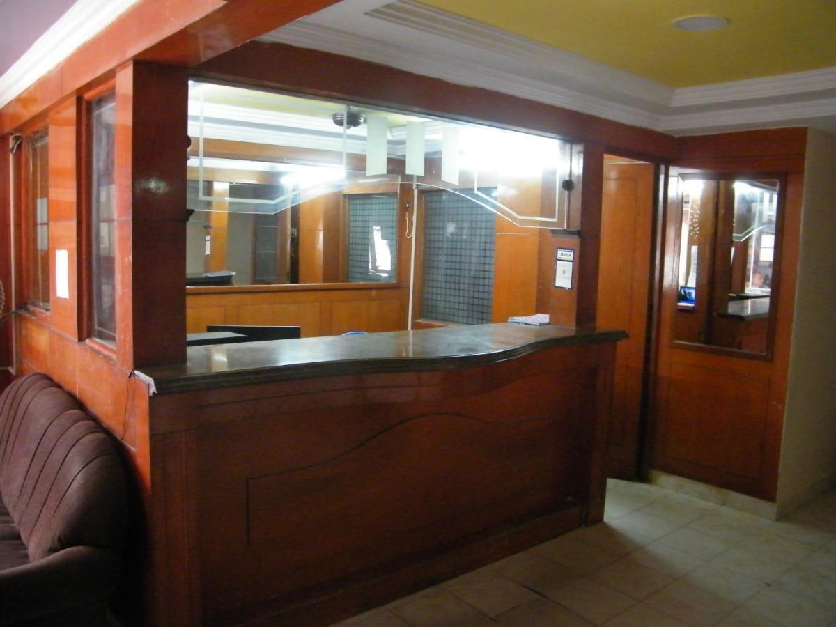 The White House Residency Hotel Chennai Eksteriør billede
