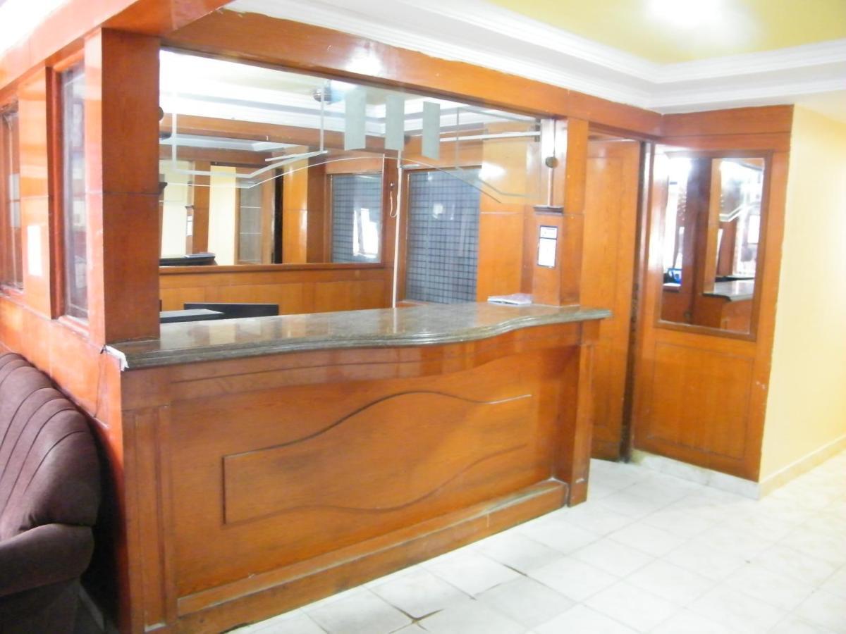 The White House Residency Hotel Chennai Eksteriør billede